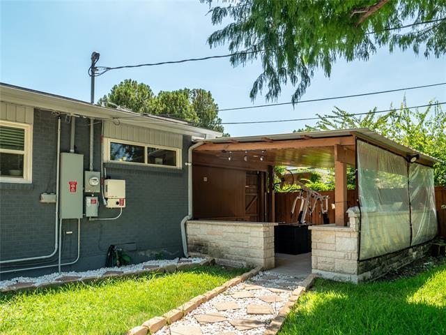 Building Photo - 2319 Klondike Dr