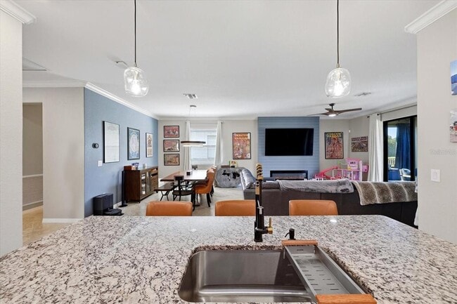 Building Photo - 17234 Blue Rdg Pl