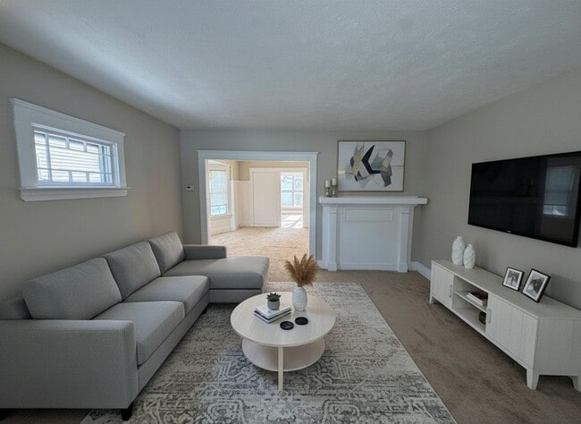 Building Photo - Comfort Meets Convenience: Beautiful 3-Bedroom Single-Family Home  Family-Friendly