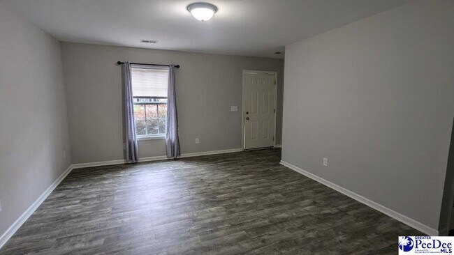 Building Photo - 161-A South Carolina Dr