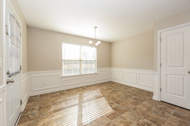 Building Photo - 2109 Longhunter Chase Dr