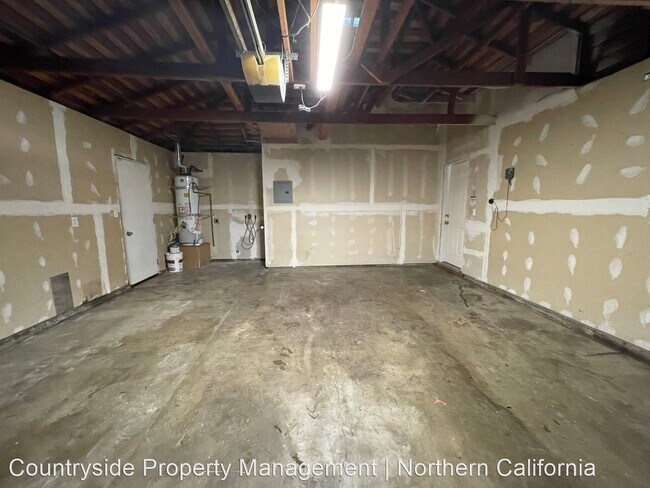 Building Photo - 3 br, 2 bath House - 2313 Rose Avenue