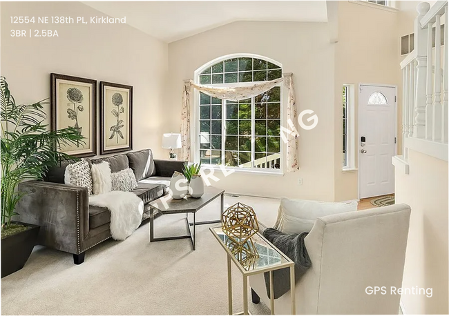 Building Photo - ? Peaceful Retreat in the Heart of Kirkland!