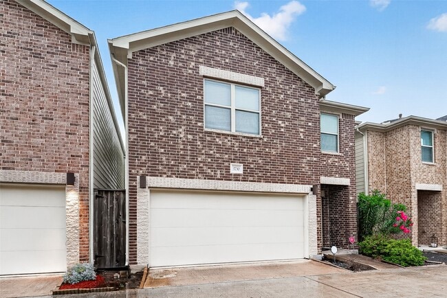 Building Photo - 3730 Main Poplar Dr