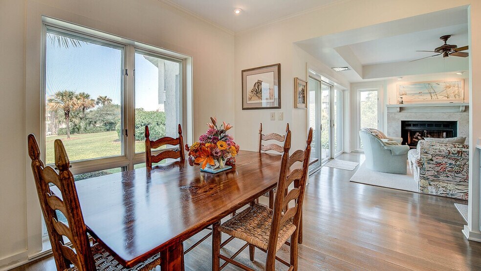 Building Photo - 38 Leeward Ct