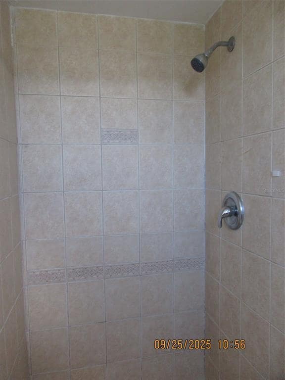 Building Photo - 17 Lago Mesa Way