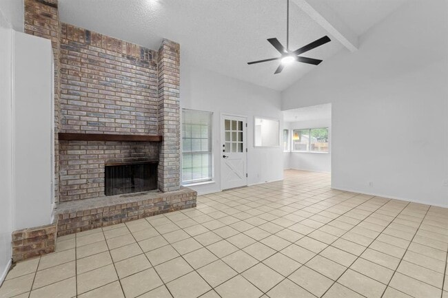 Building Photo - 3509 Monument Dr