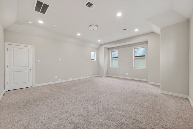 Building Photo - 10917 Upland Park