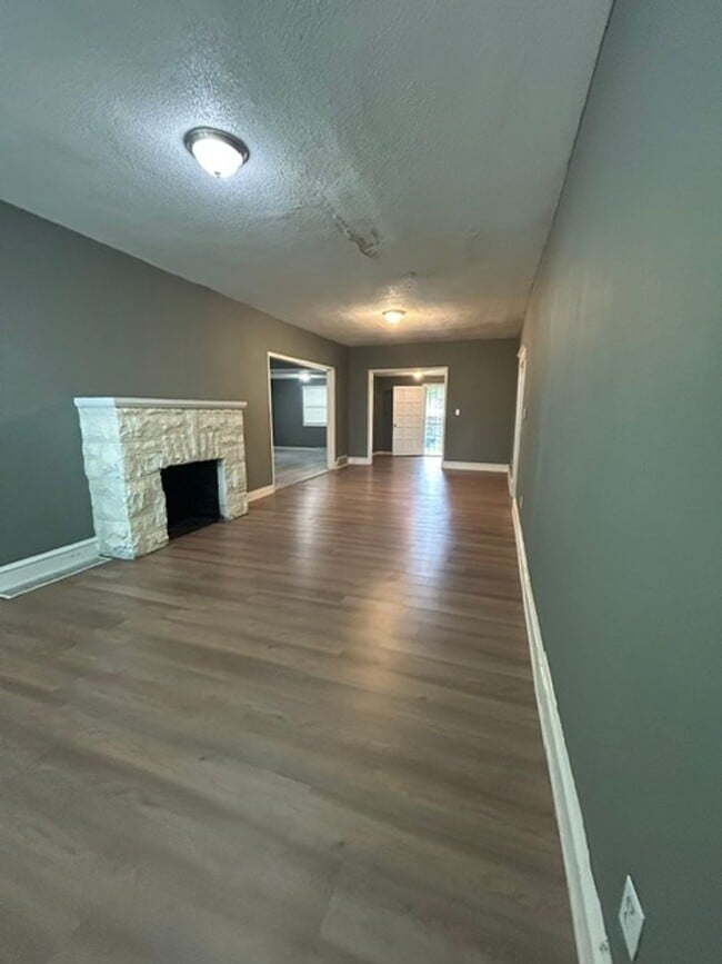 Building Photo - 1706 S Arlington Ave