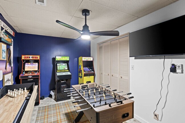 Building Photo - 22 Green Mountain Ct