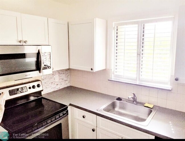 Primary Photo - 1201 S Flagler Ave