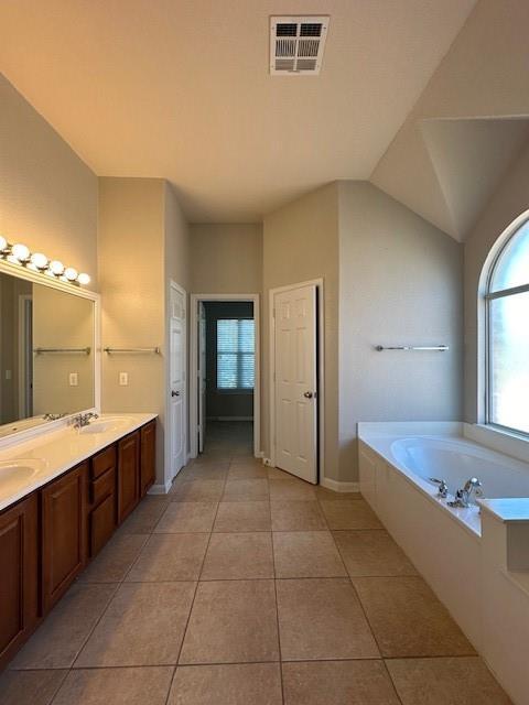 Building Photo - 2505 Charolais Ct