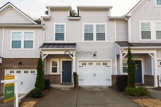 Building Photo - 16 Jaycee Ct