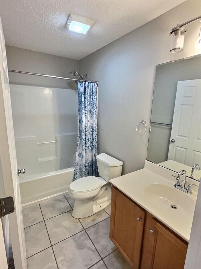 Building Photo - 4-BD, 3-BA Brick Home North of I10 in Biloxi's Shadow Creek Subdivision