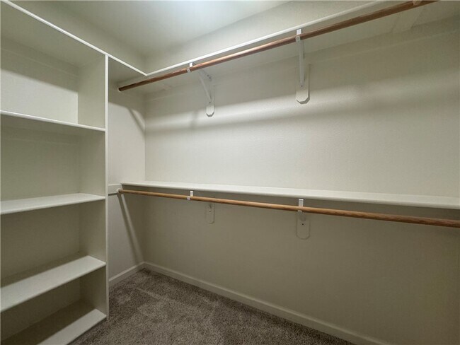 Building Photo - 5085 S Jacaranda Pl