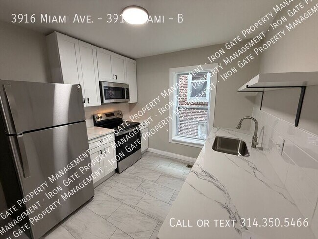 Building Photo - 3916 Miami St