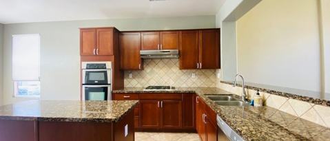 Building Photo - 887 Lemieux Ln