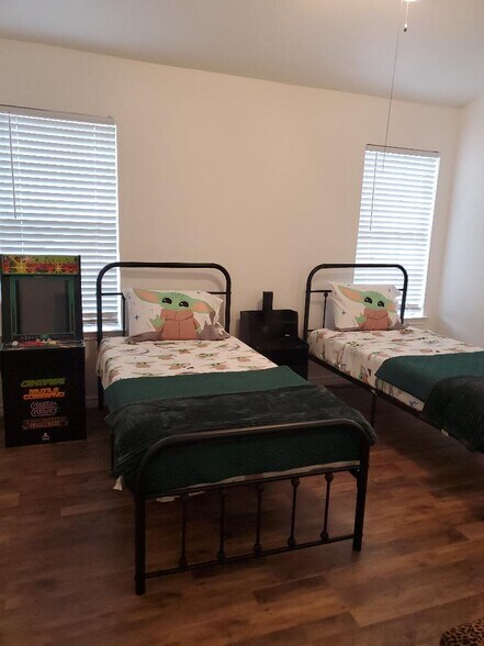 bedroom 2 - 7880 Micron Dr