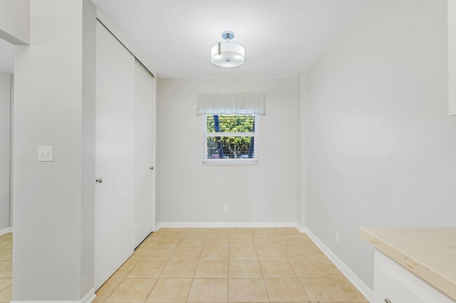 Building Photo - 3326 Arcara Way
