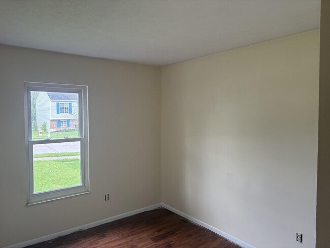 Building Photo - 4013 Hunters Green Dr