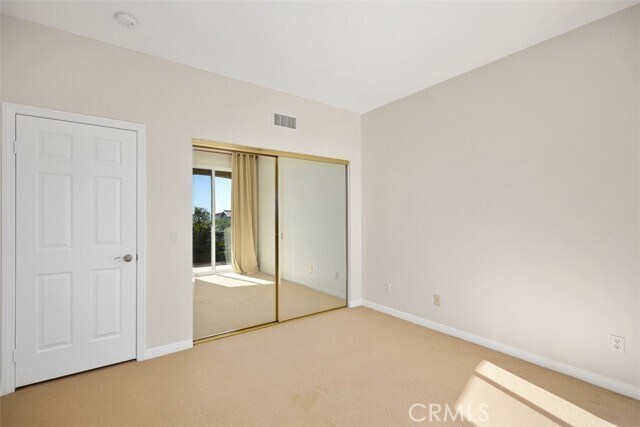Building Photo - 10 Sunset Cove
