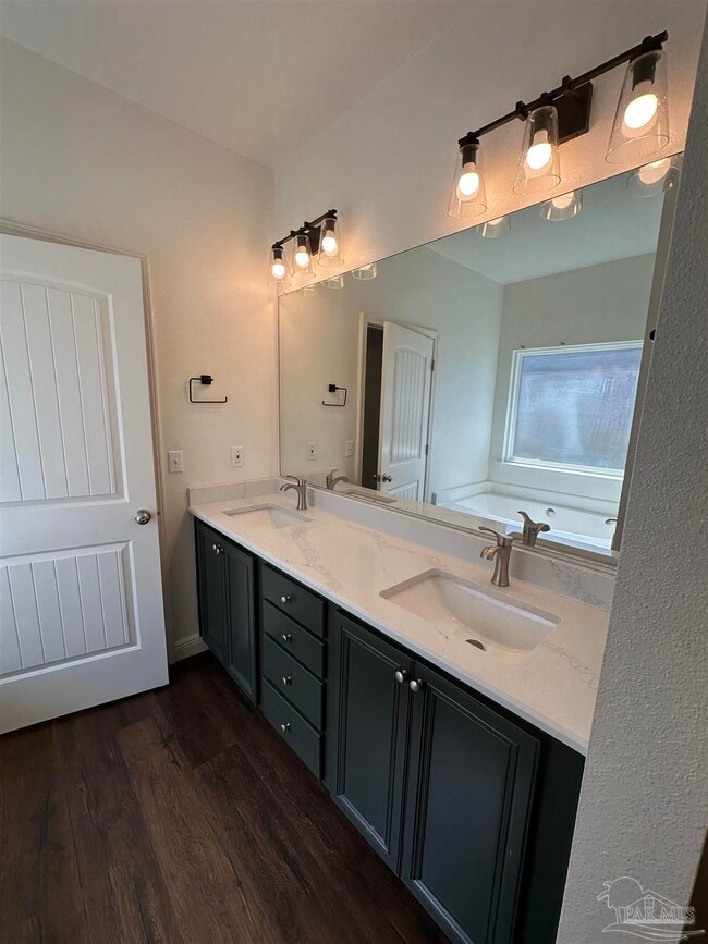 Building Photo - 8729 Bradfield Dr