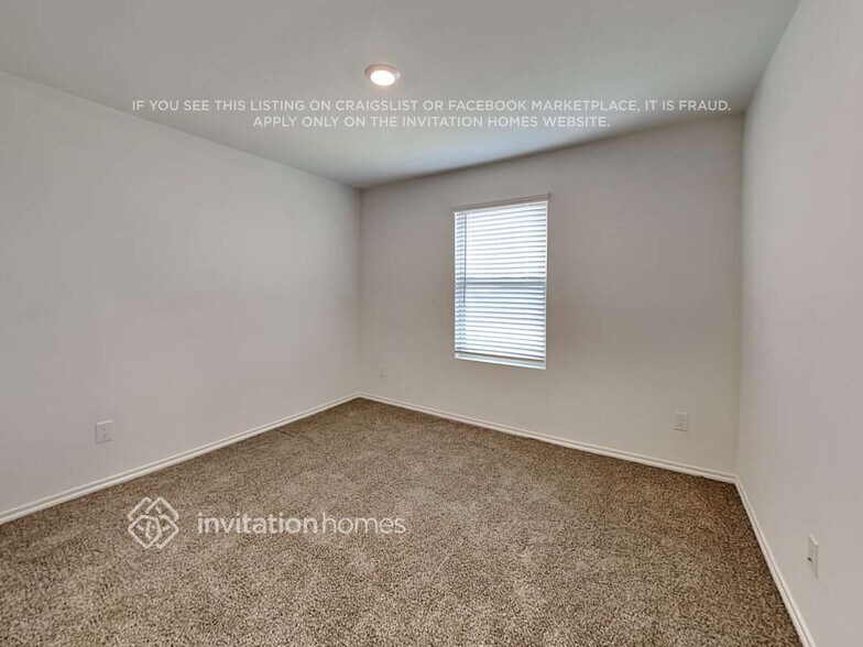 Building Photo - 24114 Mustang Run Dr