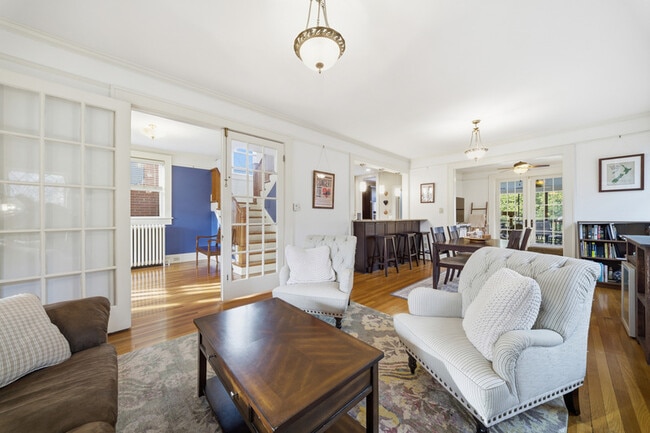 Building Photo - 710 Georgia Ave