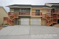 Building Photo - 331 La Valle Strada