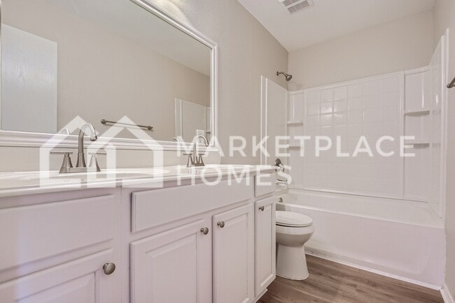 Building Photo - 902 Marble Creek Dr