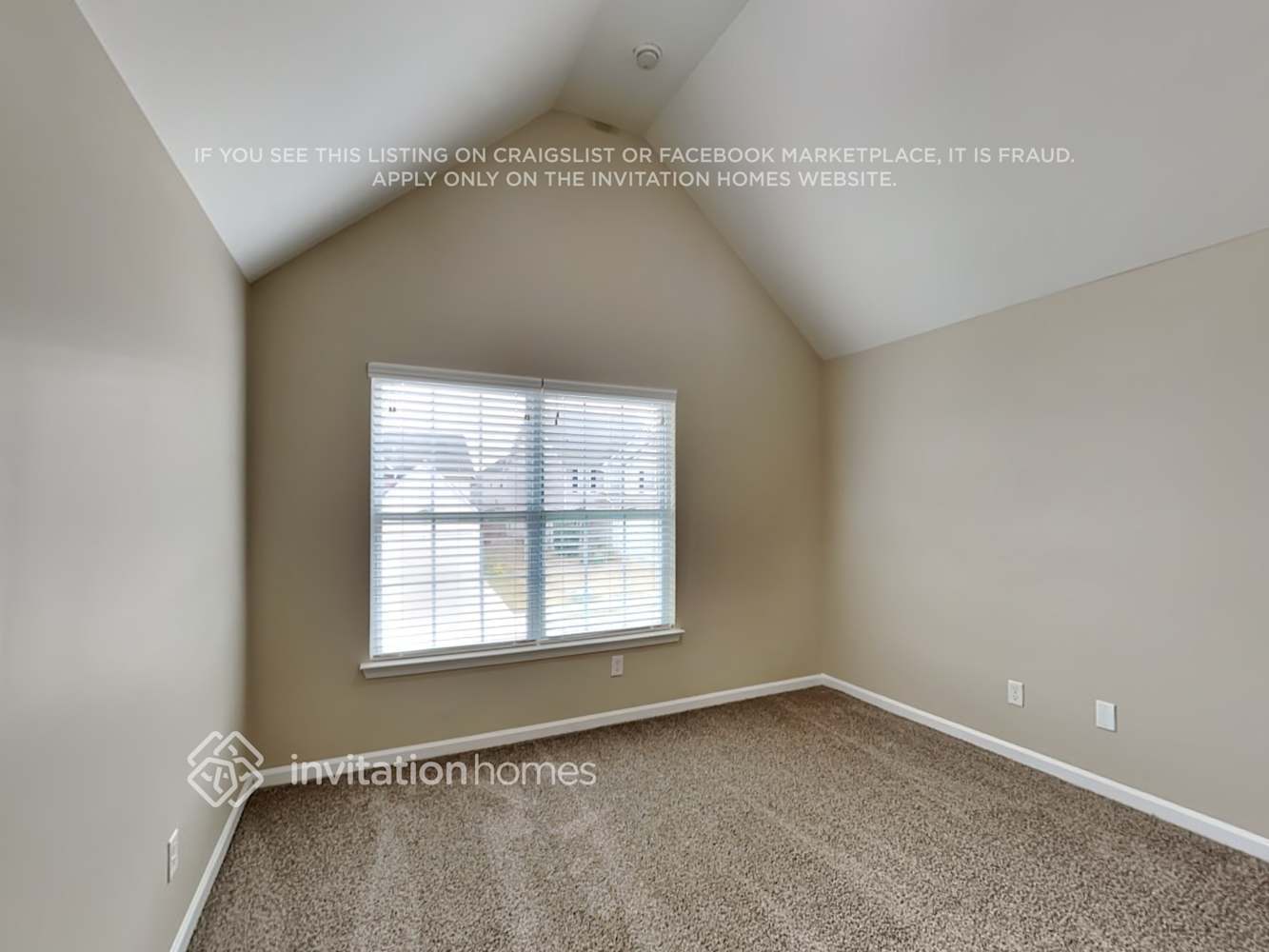 Building Photo - 4120 Arch Pass