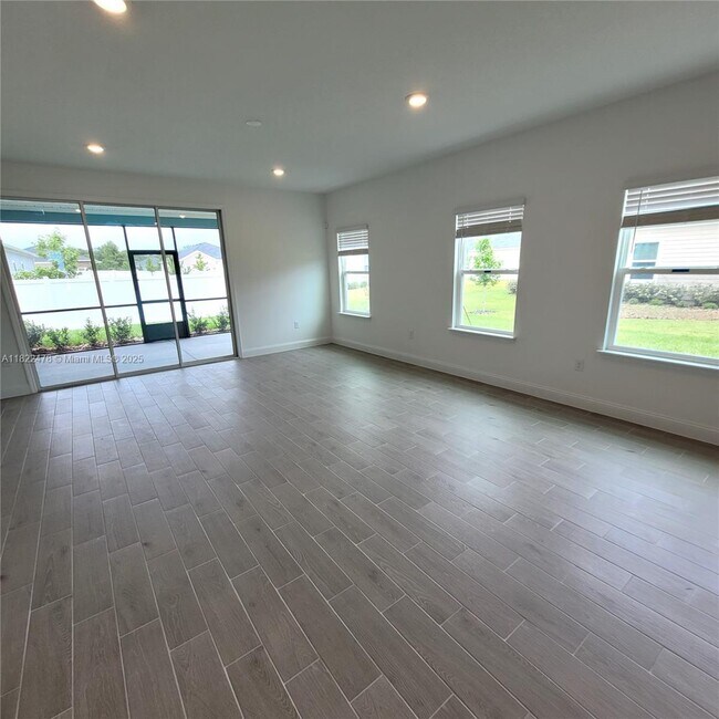 Building Photo - 4155 Acoma Dr