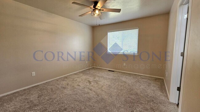 Building Photo - Beautiful Home in Star with RV Parking!