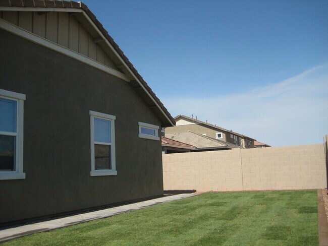 Building Photo - Gorgeous Morrison Ranch Home!