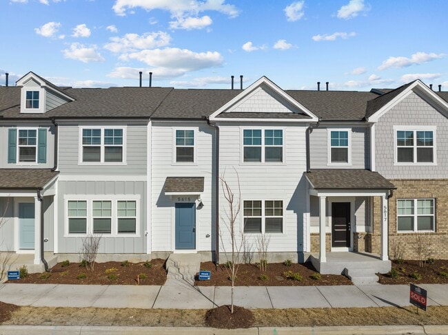 Primary Photo - 5615 Edessa Ave