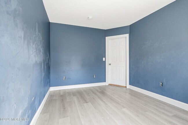 Building Photo - 644 Ocean Ave