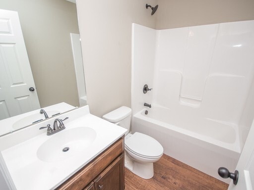 Building Photo - 3 bedrooms 2 baths! Convenience to Athens ...