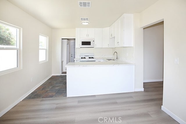 Building Photo - 10709 Sherman Pl
