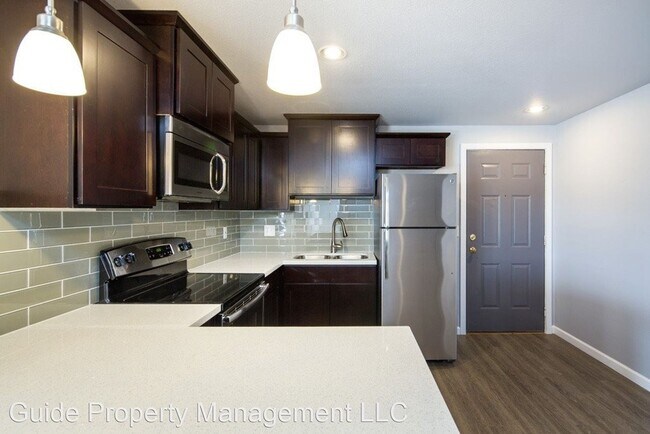 Building Photo - 1158 N 91st St