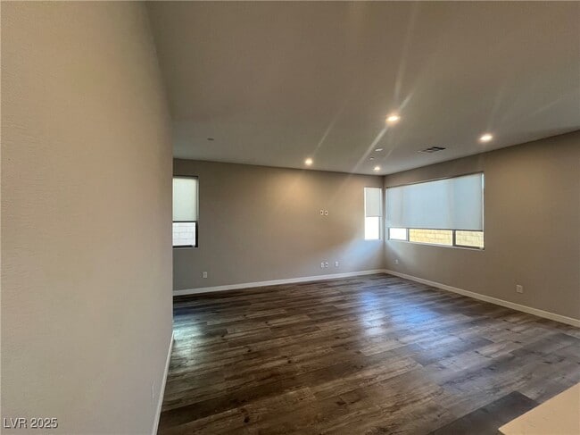 Building Photo - 9296 Desert Pearl Ave