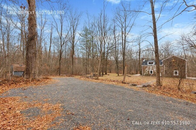 Building Photo - Cottage Home Located in Evansburg State Pa...