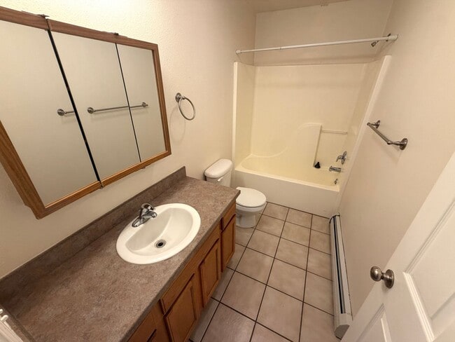 Building Photo - 7917 Quail Dr