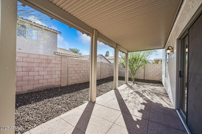 Building Photo - 2621 E Waterview Ct