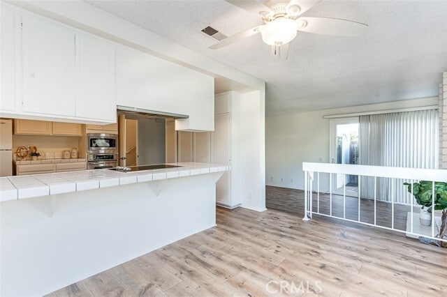 Building Photo - 23 Blazing Star