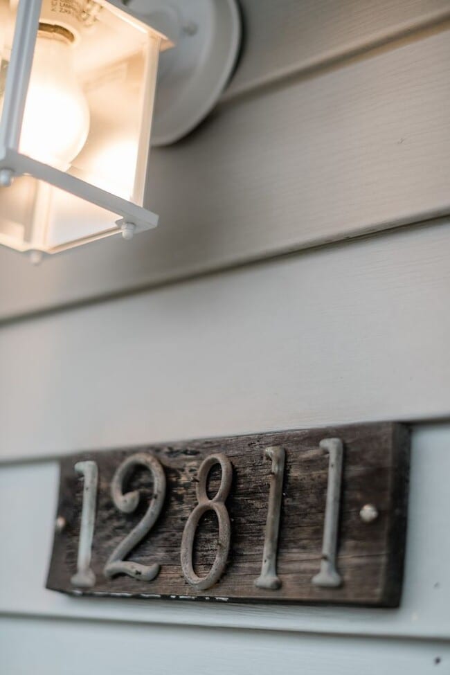 Building Photo - 3 Bedroom / 1 Bathroom Home for Rent in Crown Point