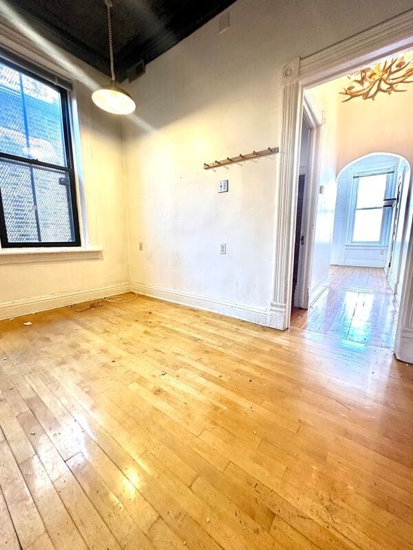 Building Photo - 1656 S Throop St