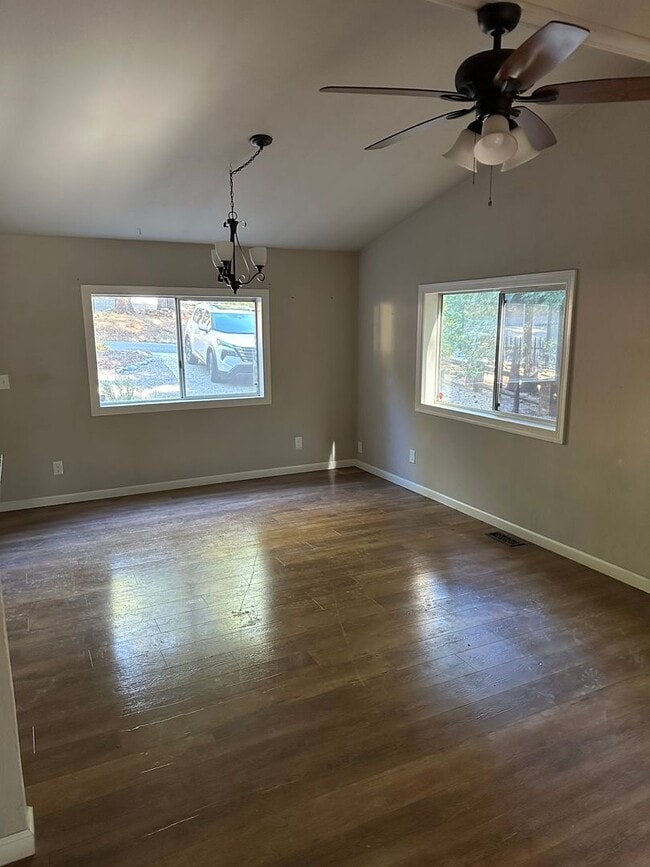 Building Photo - 14667 Bridgeport Cir