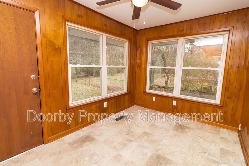 Building Photo - 3621 Lerch St