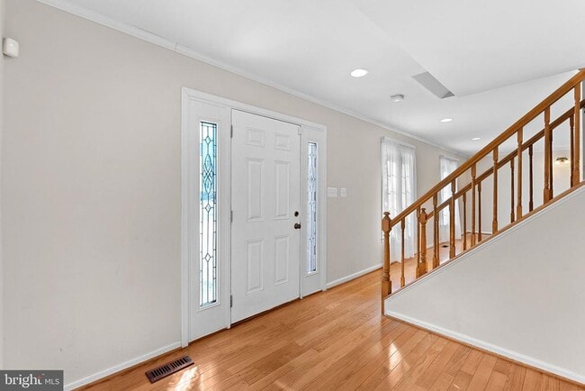 Building Photo - 8916 Arley Dr