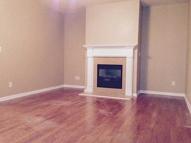 Building Photo - 1023 Nightfall Ct NW